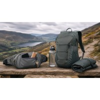 Waist Pack vs Daypack: What Should You Carry on a Day Hike?