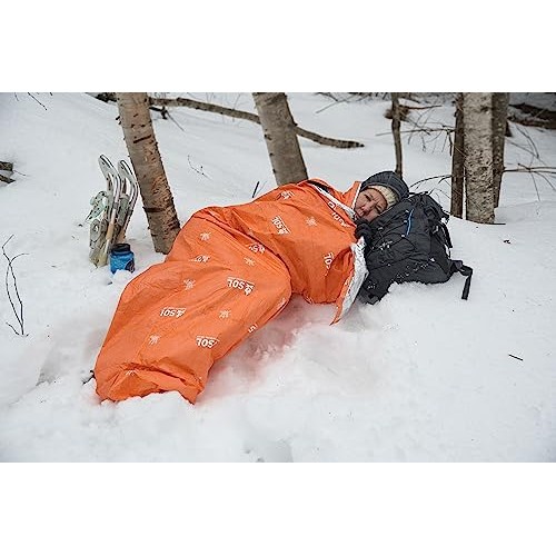survive outdoors longer Adventure Medical Kits Escape Lite Bivvy Shelter, Orange, 156 g, 810 mm x 2080 mm-8